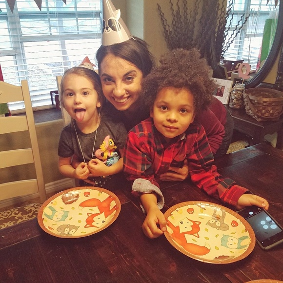 Classic Wears, Vintage Finds - Picture 2 of 4